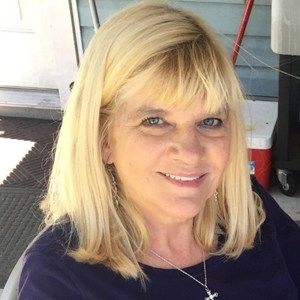 Meet your Posher, Carol